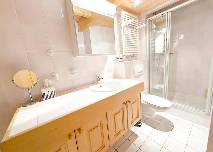 Luxueux 4 A Apartmán *